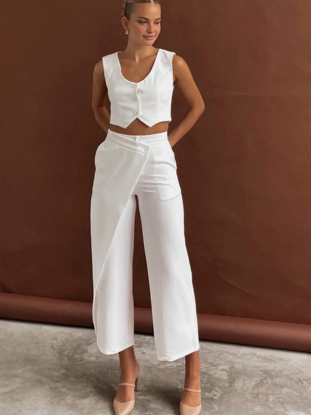 COMMENSE!! Solid Asymmetrical Straight Leg Pants Set - Picture 2 of 7